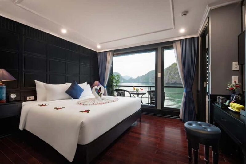 Hanoi: 2-Day Halong-Lan Ha Bay BEST SELLER 5* cruise balcony - The Real Traveler Experience: Balance of Praise and Criticism