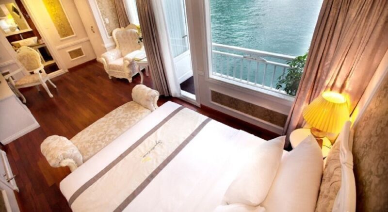 Hanoi: 2-Day Luxury Cruise Bai Long Bay With Cave & Kayaking - Key Points