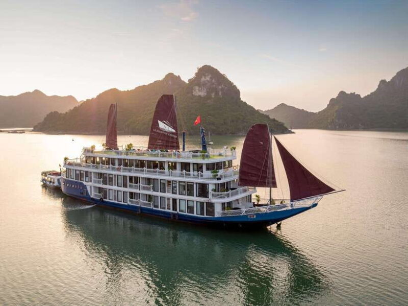Hanoi: 3D2N Ha Long, Lan Ha Bay by Le Journey Luxury Cruise - Discovering the Beauty of Halong and Lan Ha Bay
