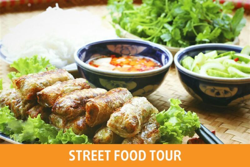 Hanoi: 7 Tastings Street Food Tour with Train Street - Guides & Group Size