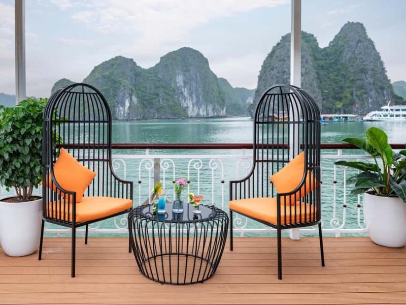 Hanoi/Cat Ba: Lan Ha Bay Day Cruise with Dark & Bright Caves - The Experience: What Travelers Say