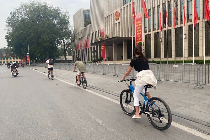 Hanoi City Bike Tour through Banana Island & Food Tasting - FAQ