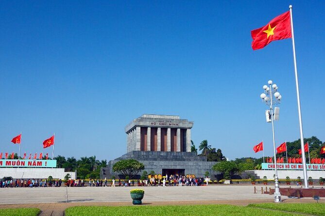 Hanoi City Motorbike Tour with Banana Island and Local Food - FAQ