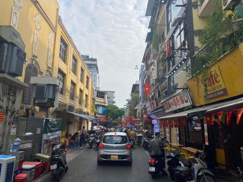 Hanoi City Tour: Private Half-Day & Train Street Visit - Key Points: