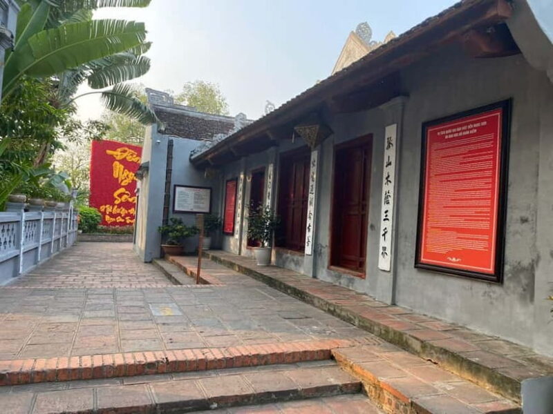 Hanoi City Tour: Private Half-Day & Train Street Visit - Discovering Hanoi’s Charm in Half a Day