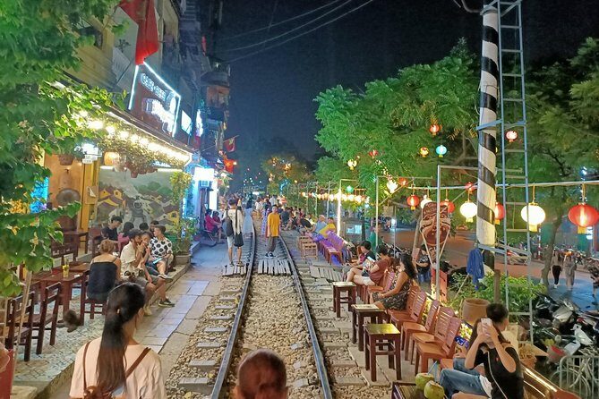 Hanoi Cyclo and Water Puppet Show with Dinner Private Tour - FAQ