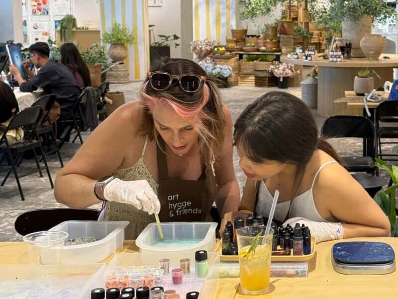 Hanoi: DIY Resin Art Light-Up Photo Frame Workshop - The Creative Experience in Detail