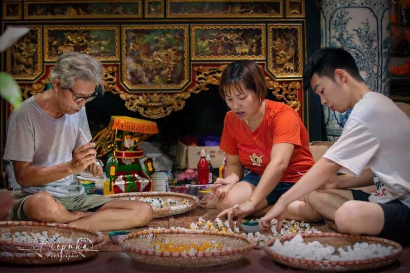 Hanoi Dong Ho Painting Village & Clay Statue Making Village - An Authentic Dive into Vietnam’s Artistic Traditions