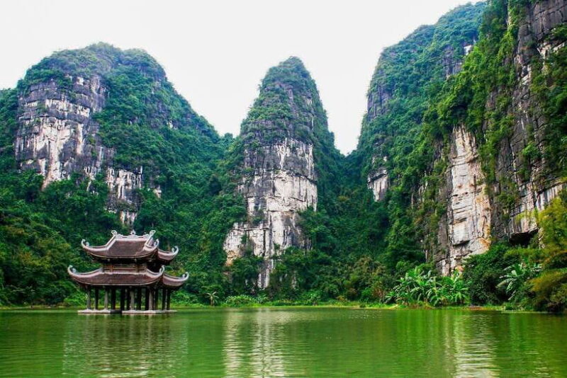 Hanoi: Full-day Exploring Hoa Lu And Trang An Grottoes - Why This Tour Works Well