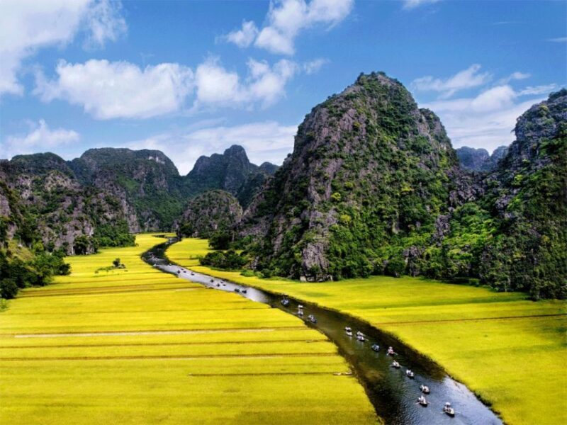 Hanoi: Full Day Guided Tour of Hoa Lu, Tam Coc, and Mua Cave - Key Points