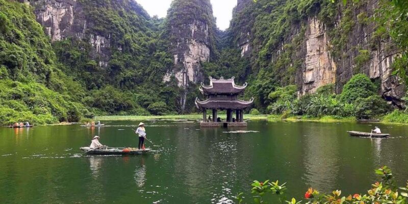 Hanoi: Guided Full-Day Hoa Lu, Trang An and Mua Cave Tour - Authenticity and Practical Tips
