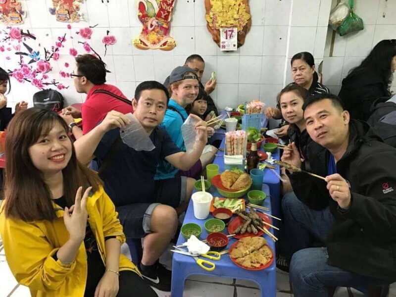 Hanoi: Guided Street Food Tour with Tastings - Key Points