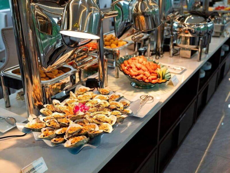 Hanoi: Ha Long Bay Day Trip - Luxury Cruise & Buffet Lunch - Who Is This Tour Best For?