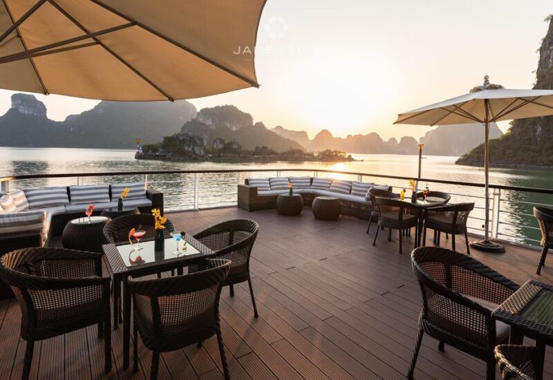 Hanoi : Ha long & Lan Ha Bay 5-Star with Limousine Transfer - Introduction: A Well-Organized Day in the Bay