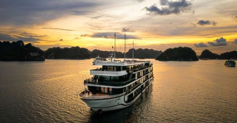 Hanoi: Halong Bay 2-Day 5-Star Balcony Cruise & Bathtub - The Value Proposition