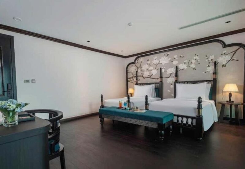 Hanoi: Halong Bay and Lan Ha Bay Cruise with Private Balcony - A Detailed Look at the Experience
