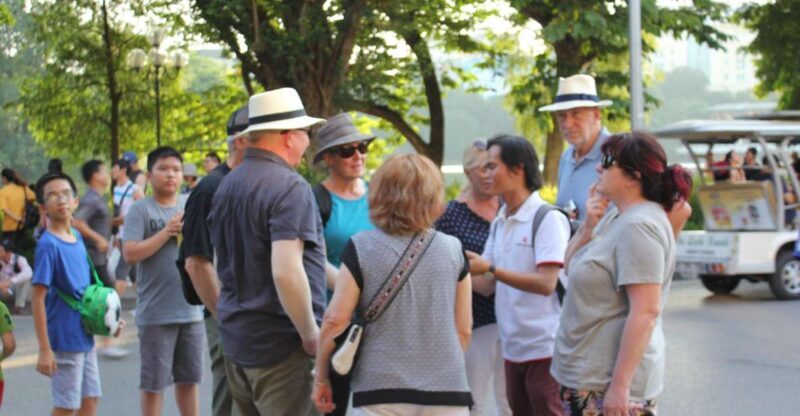 Hanoi Highlights: Full-Day Small Group City Tour with Lunch - Key Points