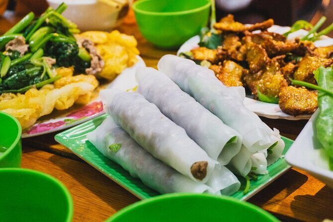 Hanoi Jeep After Dark Foodie Tour and Train Street Experience - FAQ