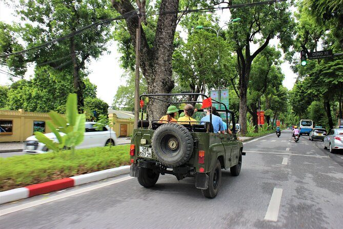 Hanoi Jeep Food Tours Led By Women - Final Stop: Cafe & Dessert