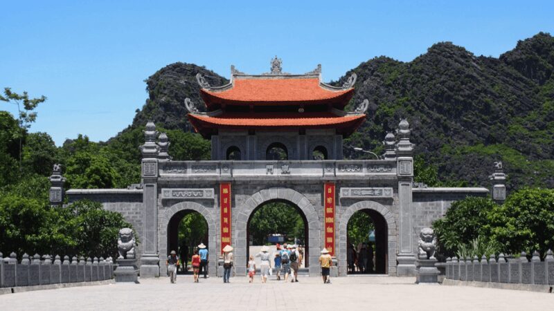 Hanoi: Luxurious 2-Day Ninh Binh Tour with Hotel/Bungalow - Key Points