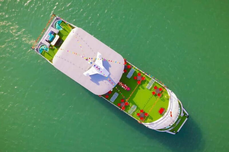 Hanoi/Ninh Binh: Ha long bay day trip: lunch, kayak, caves - Key Points