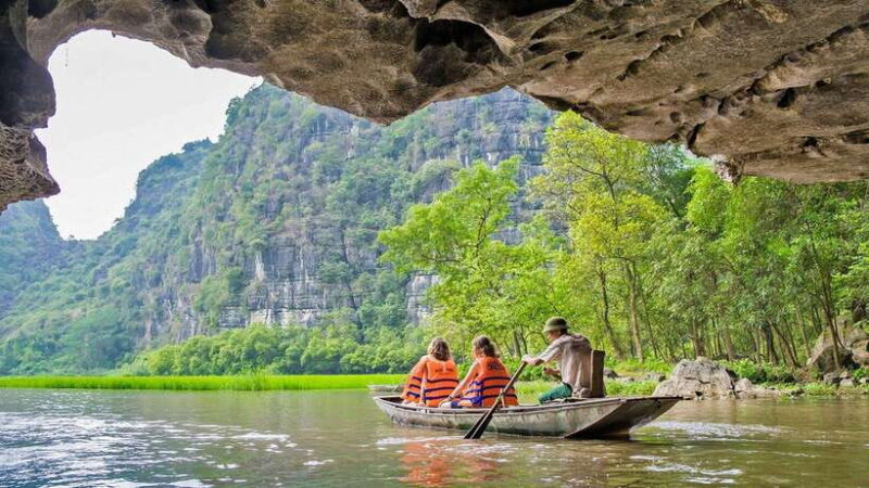 Hanoi: Ninh Binh, Hoa Lu, Tam Coc with Hanoi food tour - Final Thoughts: Who Will Love This Tour?