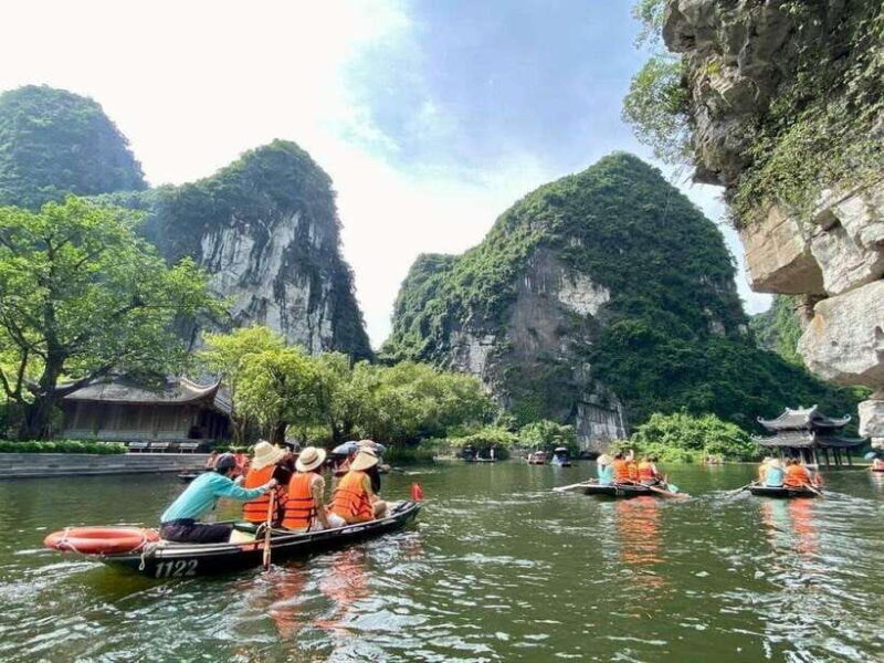 Hanoi: Ninh Binh- Hoa Lu - Trang An - Mua Cave - Best Seller - Exploring Ninh Binh: A Classic Day Trip