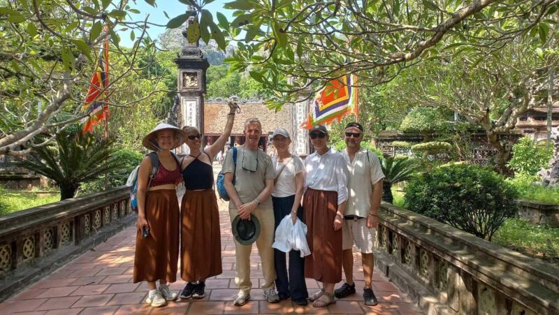 Hanoi: Ninh Binh small group day tour by luxury dcar 9-seats - Introduction
