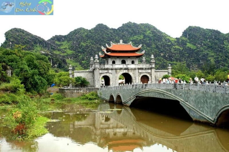 Hanoi: Ninh Binh Tour Hoa Lu, Trang An & Mua Cave & Van Long - Authentic Experiences and Practical Tips
