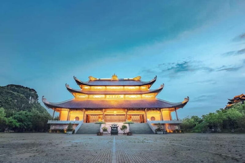 Hanoi: Ninh BinhHoa Lu or Bai Dinh, Trang An Boat &Mua Cave - Frequently Asked Questions