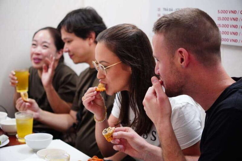 Hanoi: Old Quarter Street Food Tour with 12+ Tastings - The Itinerary: A Closer Look