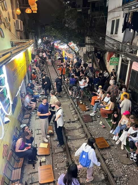 Hanoi: Old Quarter Street Food Walking Tour with Guide - Key Points