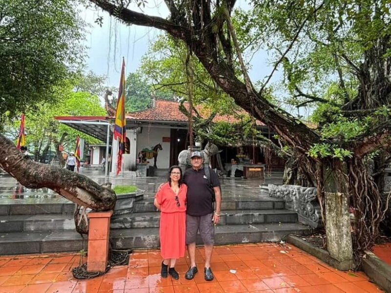 Hanoi: Perfume Pagoda Day Tour with Boat Ride & Cave Visit - The Scenic Boat Ride: A Peaceful Journey