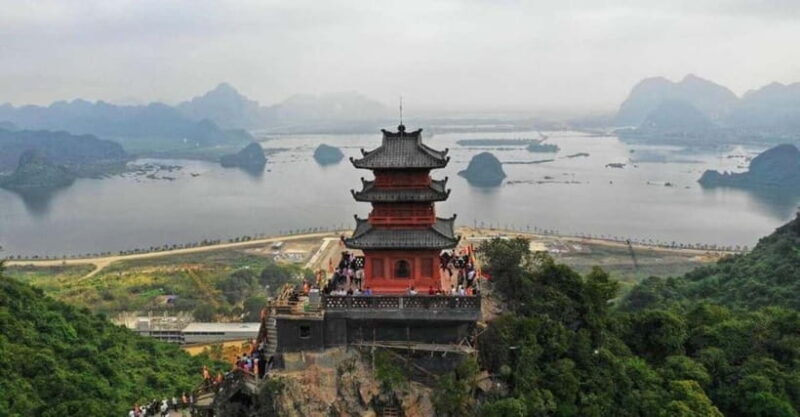Hanoi: Perfume Pagoda Day Trip with Boat Ride & Lunch - Key Points