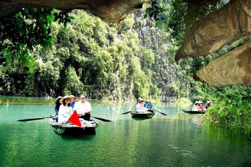 Hanoi: Perfume Pagoda - Yen Stream Boat Ride, Lunch & Cave - Key Points