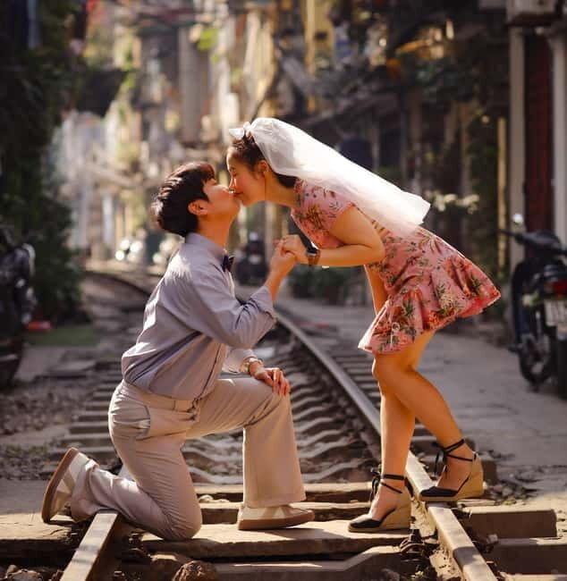 Hanoi Private Photoshoot  Iconic Spots & Hidden Gems - The Experience of a Lifetime, for a Fraction of the Cost