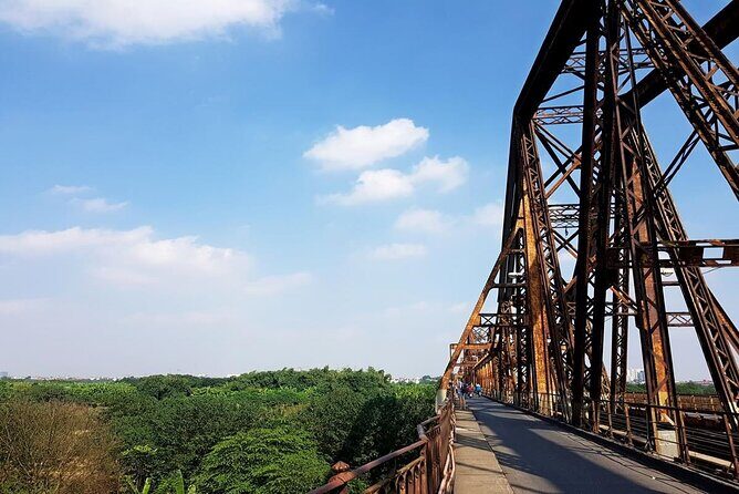 Hanoi Private Tour: Hoa Lo Relic, Train Street, All Highlights - Experience Hanoi’s Living Streets on Train Street