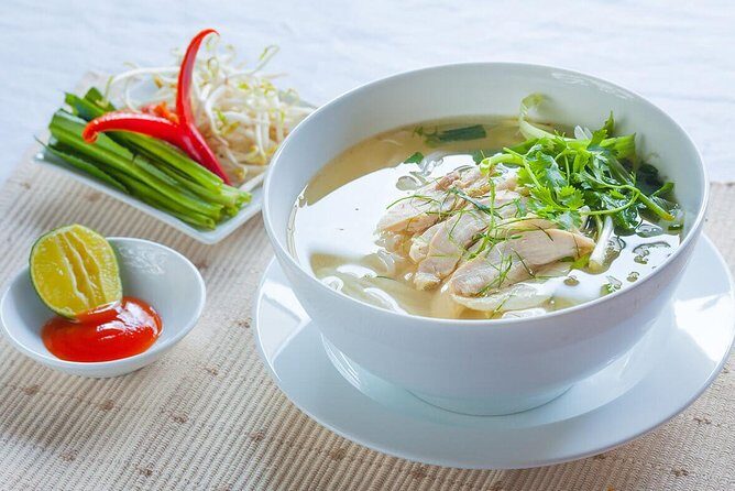 Hanoi Street Food Walking Tour By Night - How the Tour Unfolds: An In-Depth Look at the Itinerary