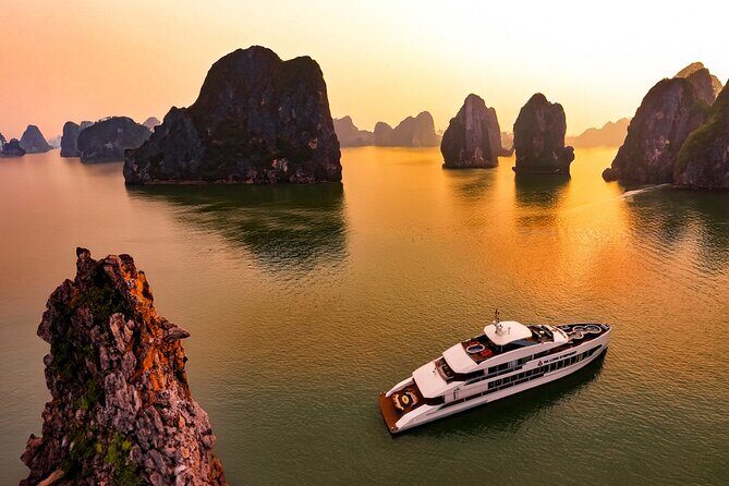 Hanoi to Ha Long Bay: Premium Symphony 5-Star Day Cruise - In Summary