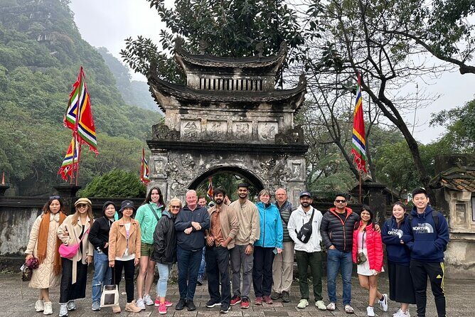 Hanoi to Ninh Binh Day Trip: Mua Cave, Trang An Boat Ride - Lunch - Who Will Love This Tour?