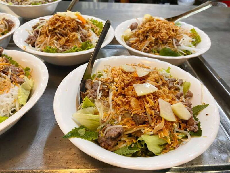 Hanoi: Vietnamese Street Food Tour with Egg Coffee - Key Points