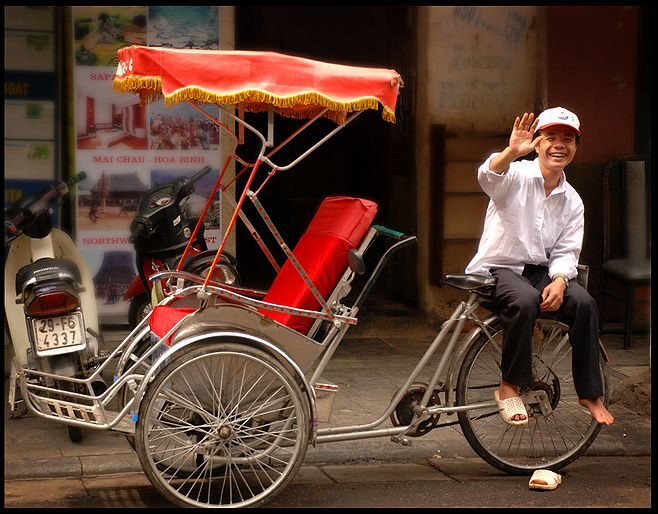Hanoi Walking Street Food Tour & Cyclo Ride - What to Expect: The Heart of Hanoi’s Food and Streets