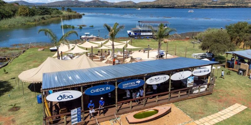 Hartbeespoort Dam: 1 Hour Cruise & Sunday Buffet Lunch - An Honest Look at the Hartbeespoort Dam Cruise & Buffet