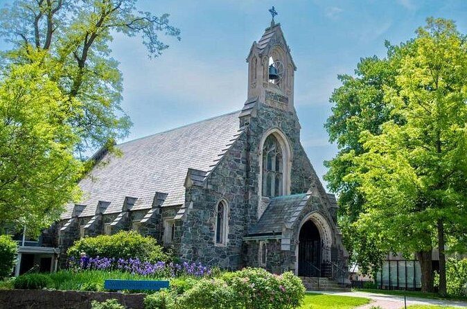 Harvard University Historic Scavenger Hunt - Accessibility and Practicalities