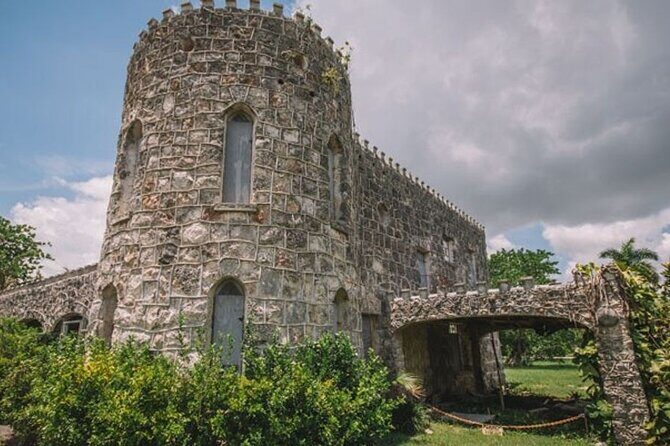 Haunted Miami: a Smartphone Audio Driving Tour - Summary: Why Consider This Tour?