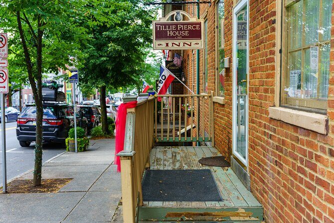 Haunted Smart Phone App Location Aware Walking Tour in Gettysburg - Key Points