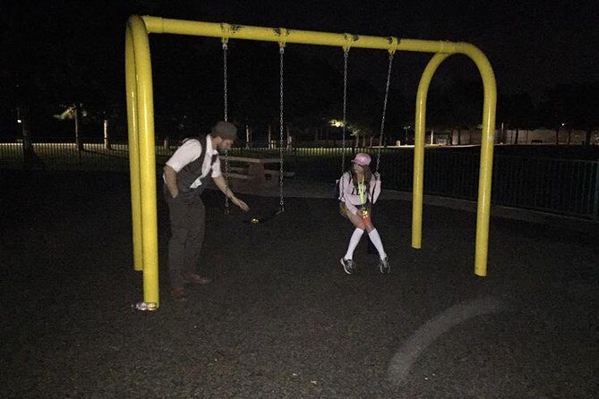 Haunted Vegas Tour and Ghost Hunt in Las Vegas - The Experience of Using Ghost-Hunting Equipment