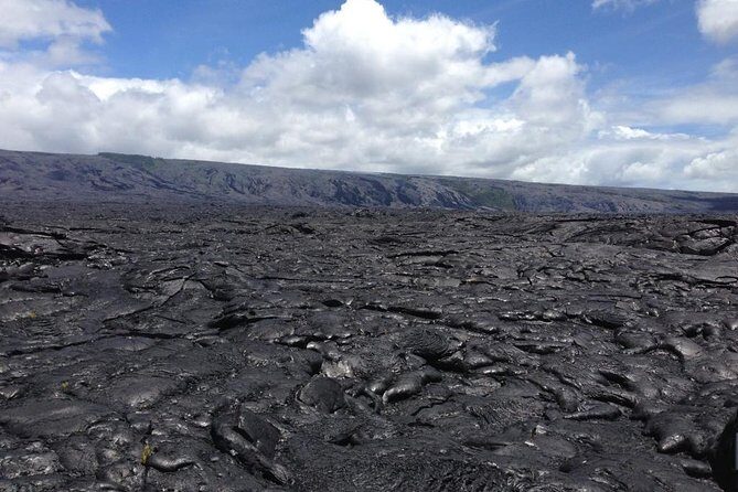 Hawaii Big Island Circle Small Group Tour: Waterfalls - Hilo - Volcano - Black Sand Beach - Hawaii Volcanoes National Park