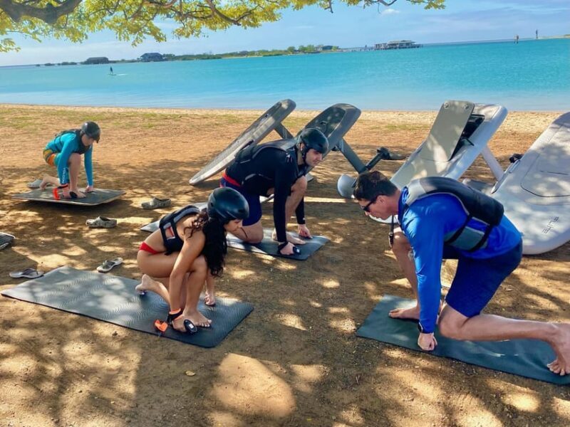 Hawaii: Electric Hydrofoil Surfing Solo Lesson - What is the Hawaii Electric Hydrofoil Surfing Solo Lesson?