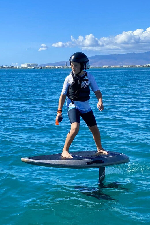 Hawaii: Electric Hydrofoil Surfing Solo Lesson - Confidence and success
